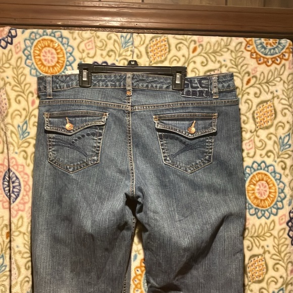 GLO size 15 women’s jeans new condition - Picture 2 of 12